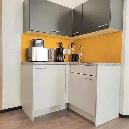 Hadersdorf Studios Near Train Station With Free Parking *