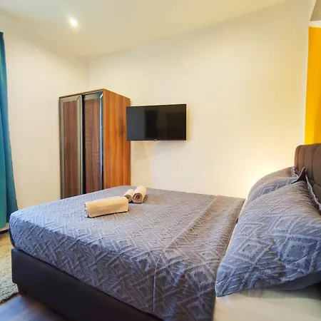 Hadersdorf Studios Near Train Station With Free Parking