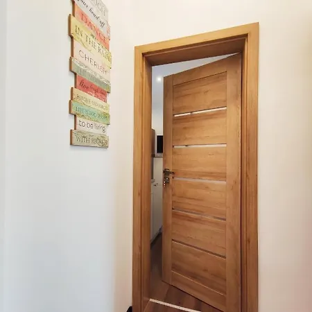 Hadersdorf Studios Near Train Station With Free Parking דירה Hadersdorf am Kamp