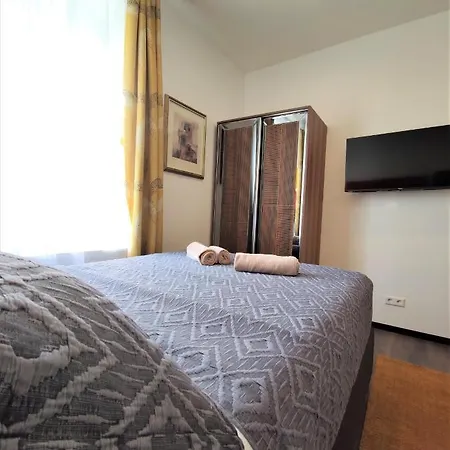 Hadersdorf Studios Near Train Station With Free Parking *