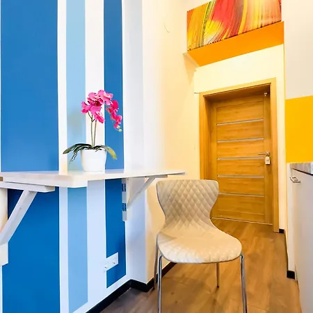 Hadersdorf Studios Near Train Station With Free Parking *