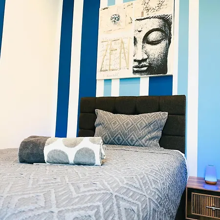 Hadersdorf Studios Near Train Station With Free Parking