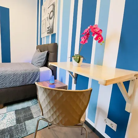 Hadersdorf Studios Near Train Station With Free Parking דירה Hadersdorf am Kamp